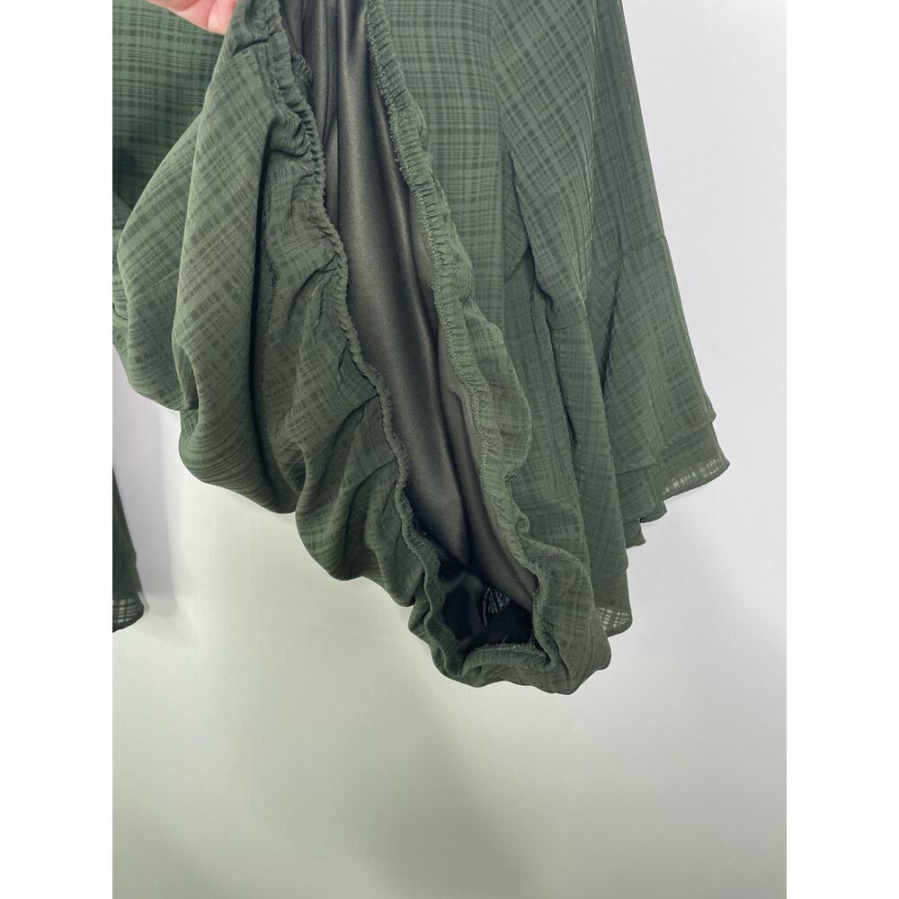 Alyx Blouse Pleated Front Plaid Bell Sleeve Elastic Hem Round Neck Green Medium - Picture 7 of 11